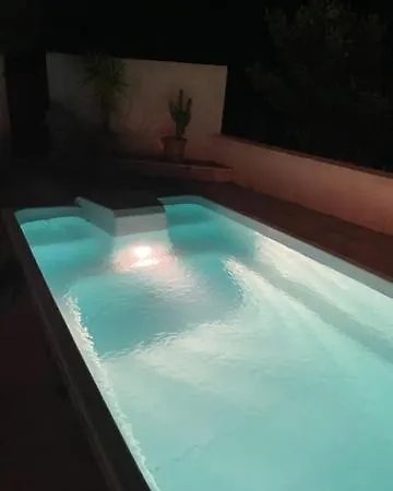 Holiday home La Petite Maison Sur La Colline - Piscine Privee