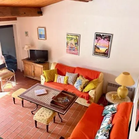 La Petite Maison Sur La Colline - Piscine Privee Holiday home